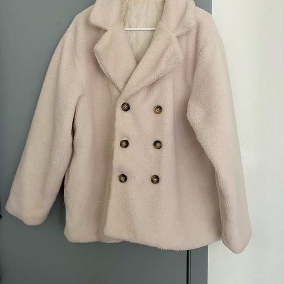 Fuzzy Coat - Picture 3 of 5